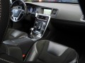 VOLVO V60 2.0 T3 R-DESIGN / STANDKACHEL / TREKHAAK, Garage Slettenhaar Harfsen, Harfsen