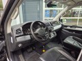 VOLKSWAGEN TRANSPORTER CARAVELLE HIGHLINE DUBBELE CABINE 2.0 TDI L2H1 DSG HI, Autobedrijf van Gurp, Wijhe