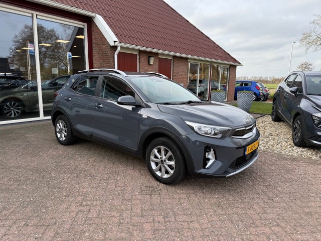 KIA STONIC 1.0 T-GDI MHEV DYNAMIC LINE 5-DRS SLECHTS 28.842 KM!, Autobedrijf Boersma, Walterswald
