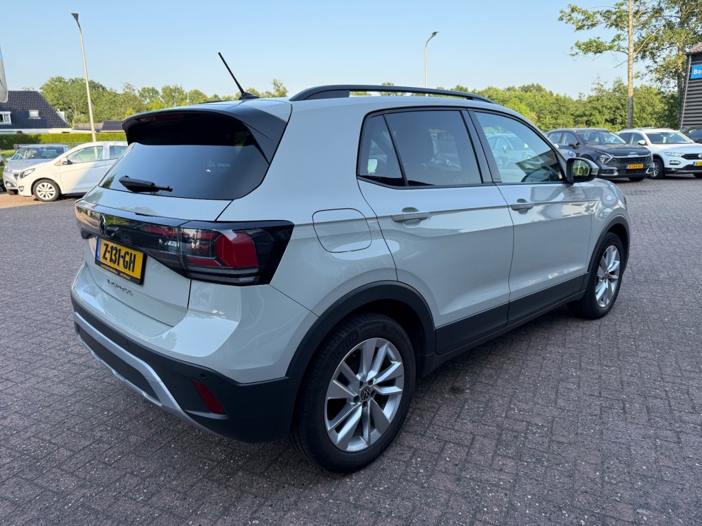 VOLKSWAGEN, T-CROSS