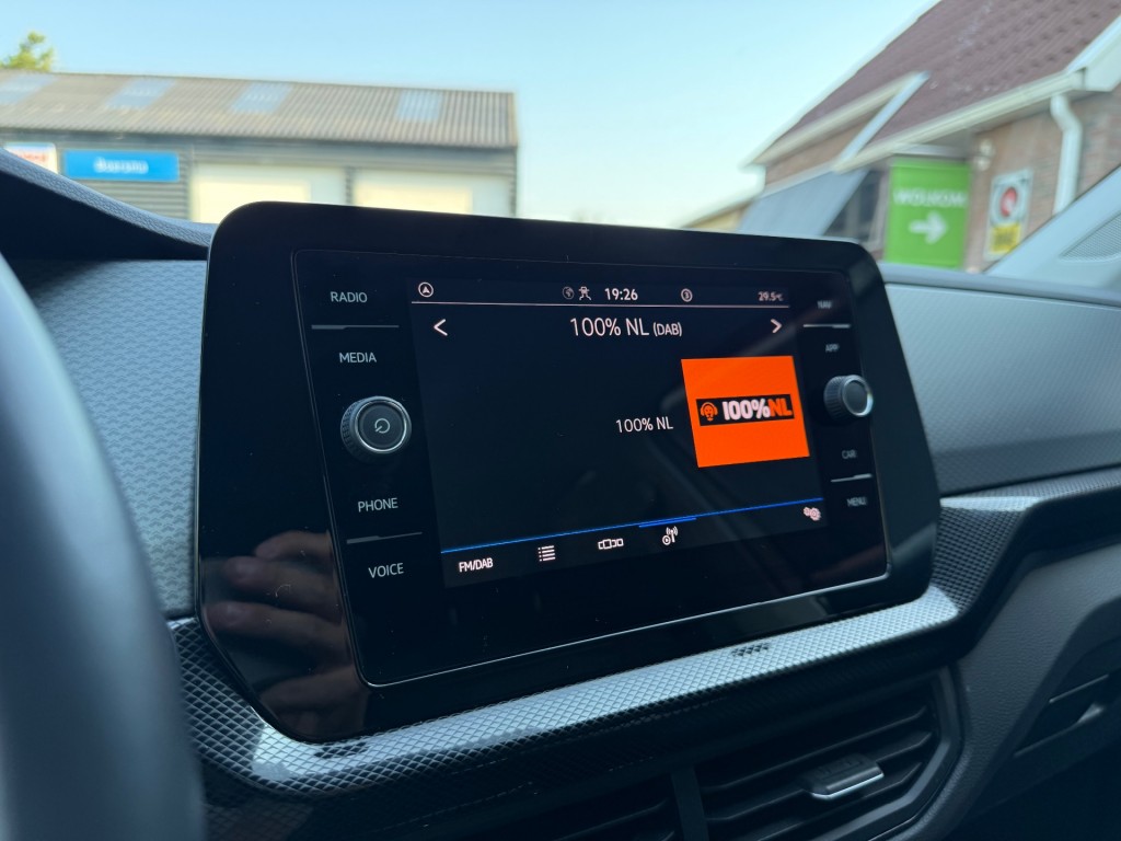 VOLKSWAGEN, T-CROSS