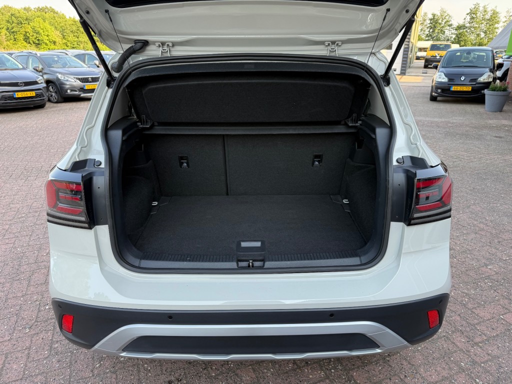 VOLKSWAGEN, T-CROSS