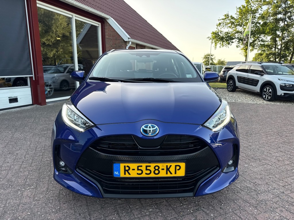 TOYOTA, YARIS
