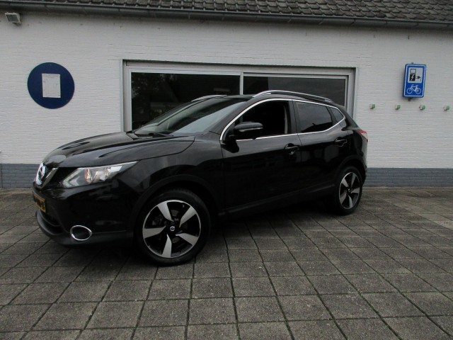 NISSAN QASHQAI 1.2 N-Connecta Design Pack, Autobedrijf Manenschijn, Daarle