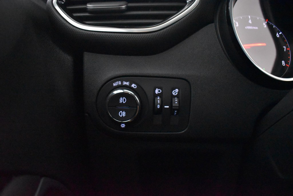 OPEL, CROSSLAND X