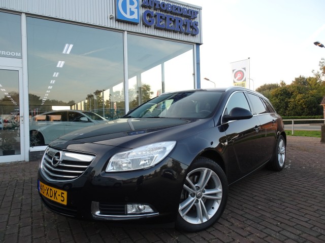 OPEL INSIGNIA 1.6 Turbo 180PK Cosmo Navi/18/PDC/Clima, Autobedrijf Geerts, Nederasselt