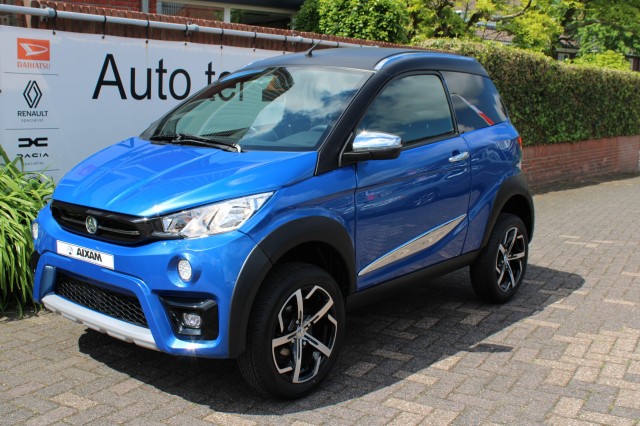 Aixam Crossover  - Premium met slechts 580 km!