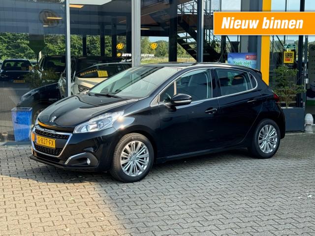 PEUGEOT 208 1.2 PureTech BlueLease Allure, Auto Huitink, GROENLO