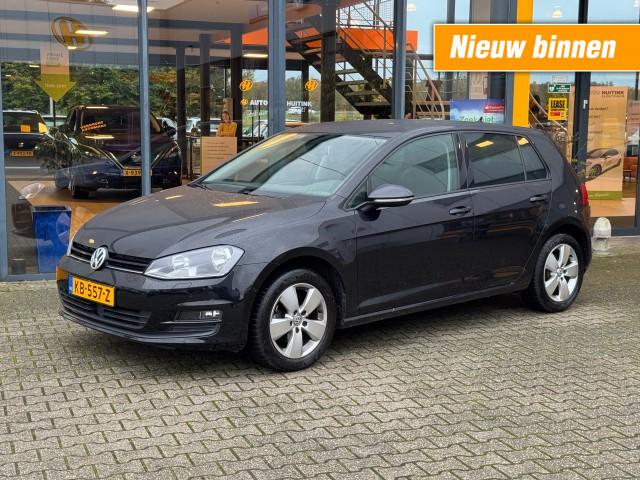 VOLKSWAGEN GOLF 1.2 TSI Connected Series - Adaptive cruise - stoelverwarming , Auto Huitink, GROENLO