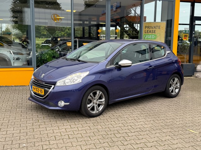 PEUGEOT 208 1.6 VTI Allure - slechts 53.000 km !! - Navi - parkeer sensoren, Auto Huitink, GROENLO