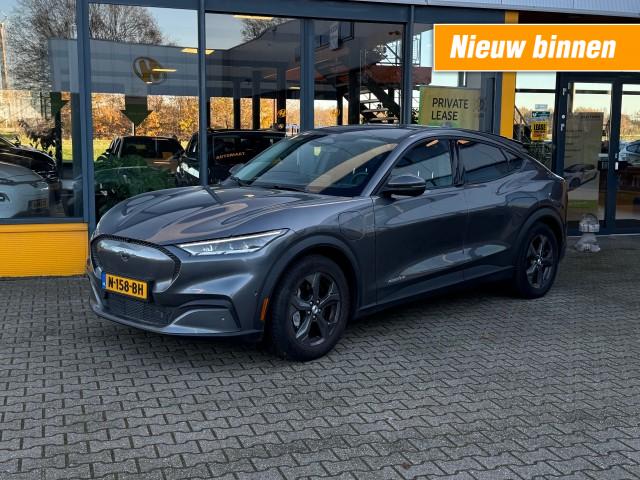 FORD MUSTANG MACH-E RWD 75 kWh - 1e eigenaar - leer - camera , Auto Huitink, GROENLO