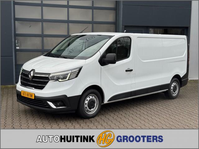 RENAULT TRAFIC 2.0D 130 pk L2H1 - Navi/Applecarplay/Android auto/ camera/ trekhaak/ all season banden, Auto Huitink, GROENLO