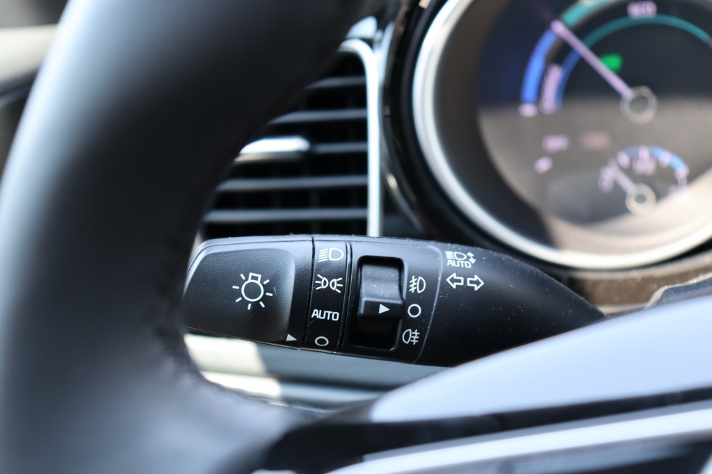 KIA, XCEED
