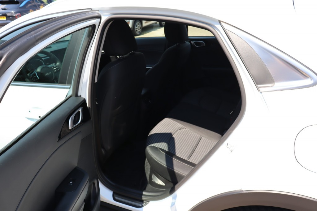 KIA, XCEED