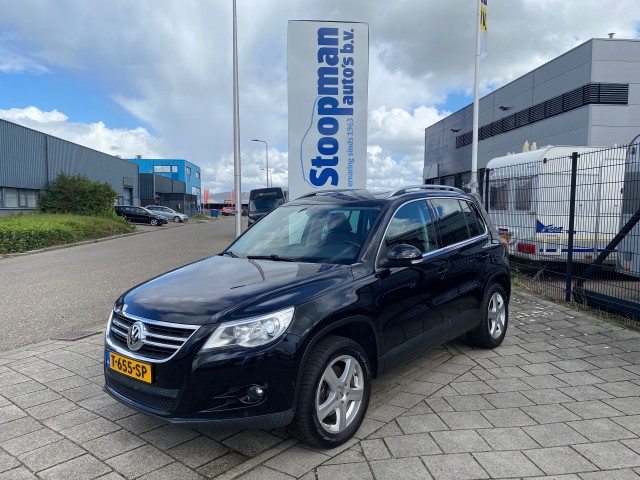 VOLKSWAGEN TIGUAN 2.0 TSI Track&Field 4 Mot. AUT. Pano Leder, Stoopman Auto's & Campers B.V., Hellevoetsluis