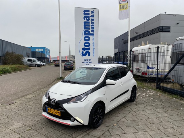 TOYOTA AYGO 1.0 VVT-i X-Sport Airco Navi Bluetooth 97.160km NL-auto, Stoopman Auto's & Campers B.V., Hellevoetsluis