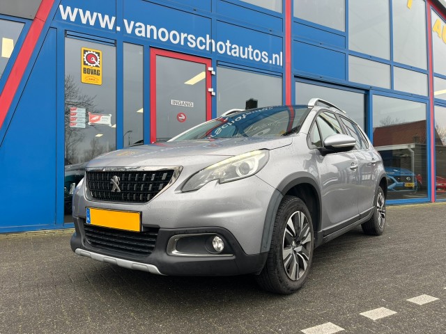 PEUGEOT 2008 1.2 110pk Panodak Navi Carplay Camera Airco(ECC) , Van Oorschot Autos VOF, Liempde