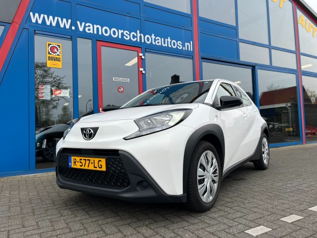 TOYOTA AYGO X 1.0 VVT-I Play Navi Carplay Camera Led 5-Deurs Airco, Van Oorschot Autos VOF, Liempde