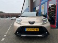TOYOTA AYGO X 1.0 Automaat JBL Navi Carplay Camera Led Aitco(ECC), Van Oorschot Autos VOF, Liempde