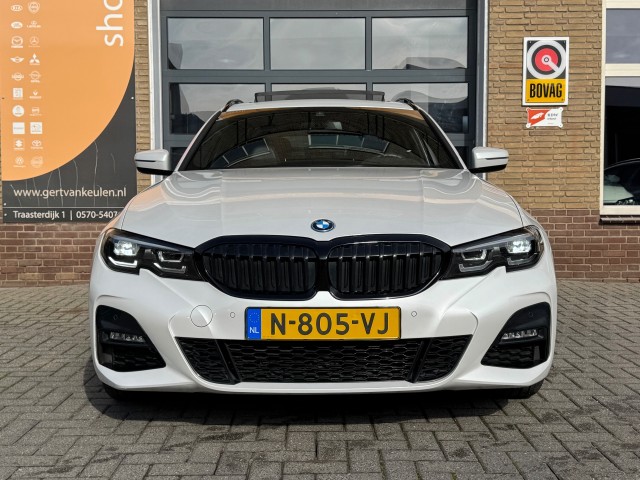 BMW 3-SERIE 320E BUSINESS EDITION PLUS 2022 FULL OPTIONS! , Autobedrijf Gert van Keulen, Bathmen