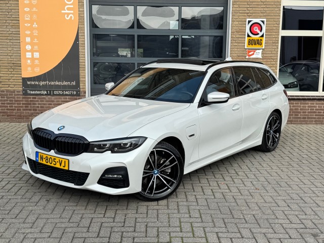 BMW 3-SERIE 320E BUSINESS EDITION PLUS 2022 FULL OPTIONS! , Autobedrijf Gert van Keulen, Bathmen