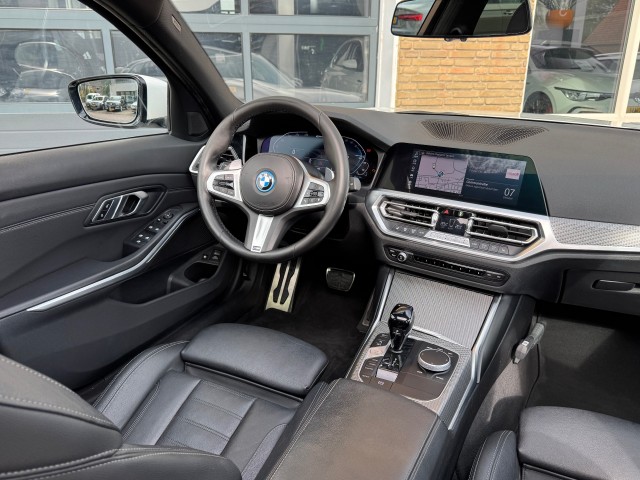 BMW 3-SERIE 320E BUSINESS EDITION PLUS 2022 FULL OPTIONS! , Autobedrijf Gert van Keulen, Bathmen