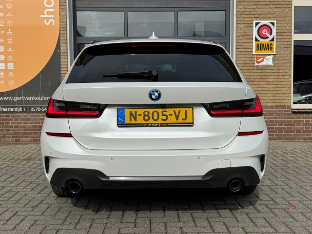 BMW 3-SERIE 320E BUSINESS EDITION PLUS 2022 FULL OPTIONS! , Autobedrijf Gert van Keulen, Bathmen