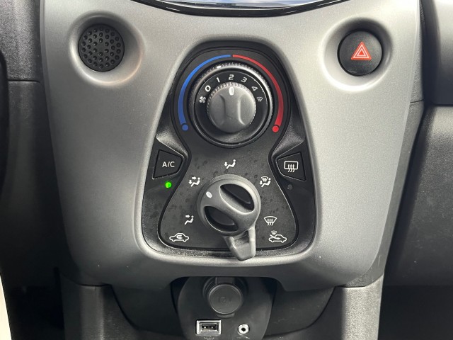 TOYOTA AYGO 1.0 VVT-I X-FIRST, Autobedrijf Gert van Keulen, Bathmen