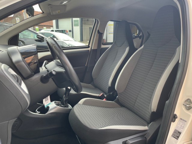 TOYOTA AYGO 1.0 VVT-I X-FIRST, Autobedrijf Gert van Keulen, Bathmen