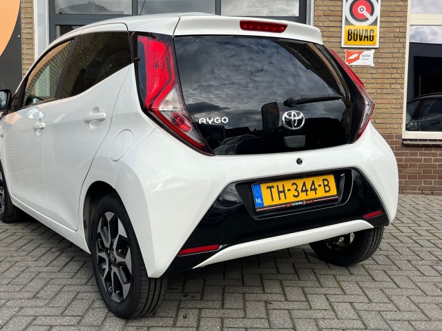 TOYOTA AYGO 1.0 VVT-I X-FIRST, Autobedrijf Gert van Keulen, Bathmen