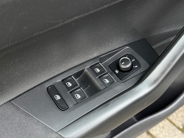 VOLKSWAGEN POLO 1.0 TSI HIGHLINE 5-DEURS CARPLAY/LMV/ACC-CRUISE/NL-AUTO, Autobedrijf Gert van Keulen, Bathmen