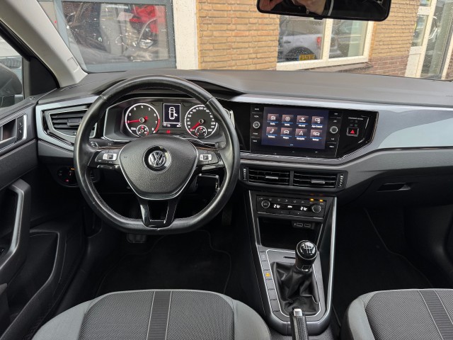 VOLKSWAGEN POLO 1.0 TSI HIGHLINE 5-DEURS CARPLAY/LMV/ACC-CRUISE/NL-AUTO, Autobedrijf Gert van Keulen, Bathmen
