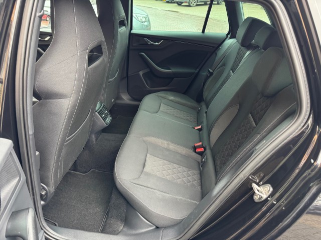 SKODA KAMIQ 1.5 TSI GREENTECH SPORT BUSINESS AUTOMAAT!, Autobedrijf Gert van Keulen, Bathmen