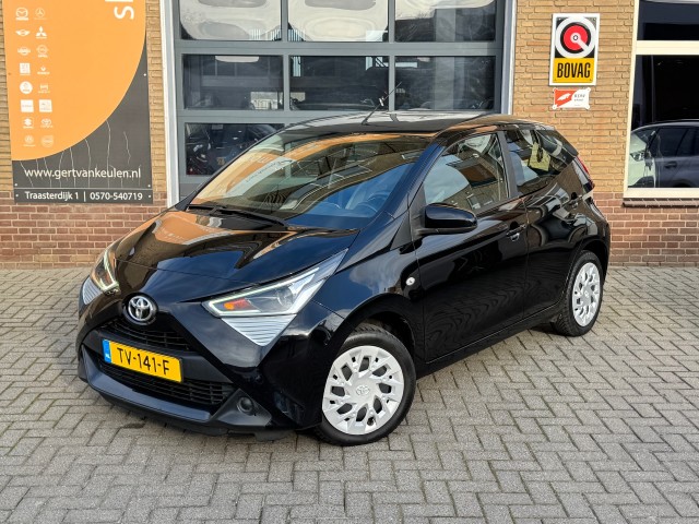 TOYOTA AYGO 1.0 VVT-I X-PLAY LIMITED 5-DEURS NL-AUTO/1E EIG. , Autobedrijf Gert van Keulen, Bathmen