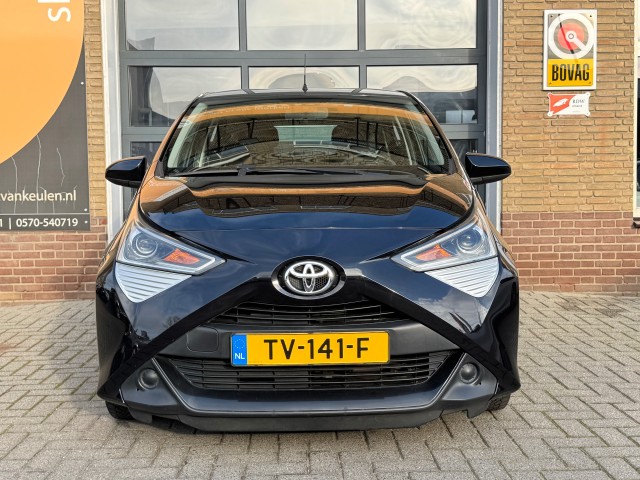 TOYOTA AYGO 1.0 VVT-I X-PLAY LIMITED 5-DEURS NL-AUTO/1E EIG. , Autobedrijf Gert van Keulen, Bathmen