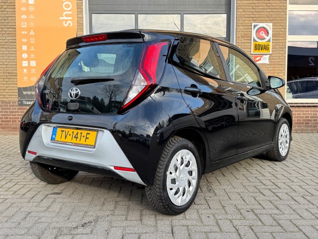 TOYOTA AYGO 1.0 VVT-I X-PLAY LIMITED 5-DEURS NL-AUTO/1E EIG. , Autobedrijf Gert van Keulen, Bathmen