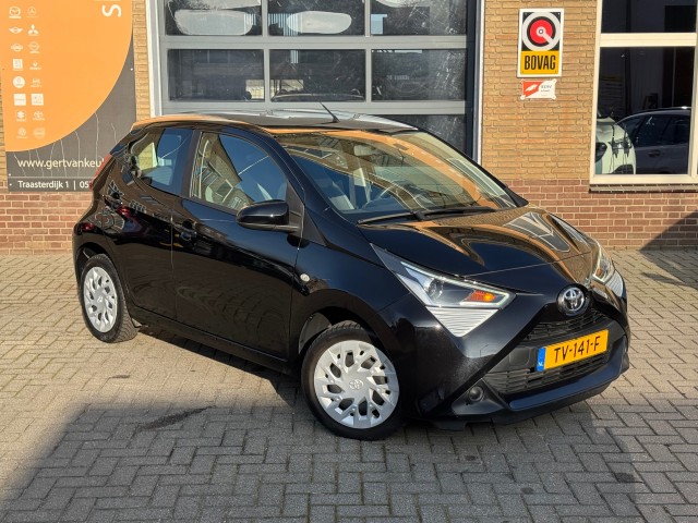 TOYOTA AYGO 1.0 VVT-I X-PLAY LIMITED 5-DEURS NL-AUTO/1E EIG. , Autobedrijf Gert van Keulen, Bathmen