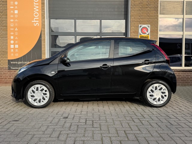 TOYOTA AYGO 1.0 VVT-I X-PLAY LIMITED 5-DEURS NL-AUTO/1E EIG. , Autobedrijf Gert van Keulen, Bathmen
