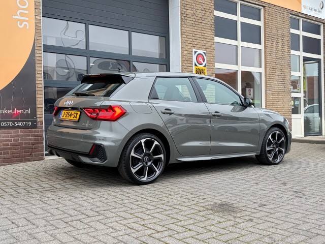 AUDI A1 SPORTBACK 25 TFSI S-LINE SPORT HALF LEER/LED/18/VIRTUAL/NL-AUTO, Autobedrijf Gert van Keulen, Bathmen