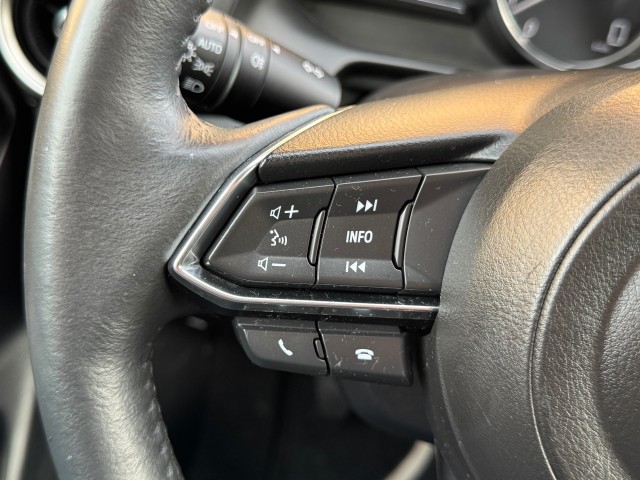 MAZDA 2 1.5 SKYACTIV-G LUXURY 5-DEURS NAVI/LED/CRUISE/CAMERA/NL-AUTO/1E EIG., Autobedrijf Gert van Keulen, Bathmen