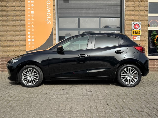 MAZDA 2 1.5 SKYACTIV-G LUXURY 5-DEURS NAVI/LED/CRUISE/CAMERA/NL-AUTO/1E EIG., Autobedrijf Gert van Keulen, Bathmen
