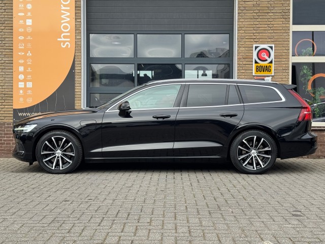 VOLVO V60 2.0 T6 PLUG-IN HYBRID AWD CORE BRIGHT NL-AUTO/1EIG./68.000KM! , Autobedrijf Gert van Keulen, Bathmen