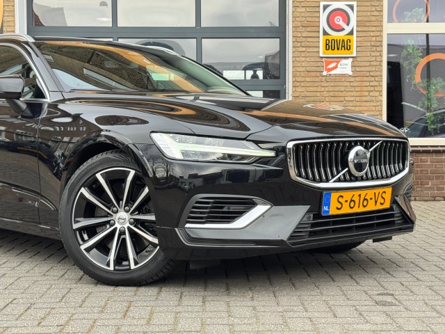 VOLVO V60 2.0 T6 PLUG-IN HYBRID AWD CORE BRIGHT NL-AUTO/1EIG./68.000KM! , Autobedrijf Gert van Keulen, Bathmen
