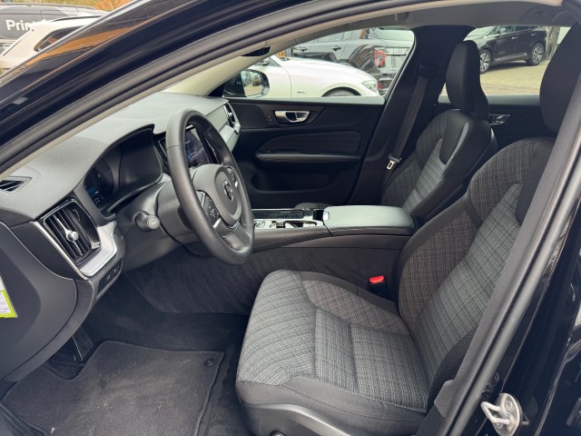 VOLVO V60 2.0 T6 PLUG-IN HYBRID AWD CORE BRIGHT NL-AUTO/1EIG./68.000KM! , Autobedrijf Gert van Keulen, Bathmen