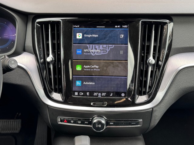 VOLVO V60 2.0 T6 PLUG-IN HYBRID AWD CORE BRIGHT NL-AUTO/1EIG./68.000KM! , Autobedrijf Gert van Keulen, Bathmen