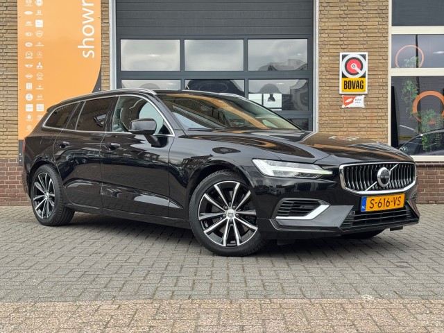 VOLVO V60 2.0 T6 PLUG-IN HYBRID AWD CORE BRIGHT NL-AUTO/1EIG./68.000KM! , Autobedrijf Gert van Keulen, Bathmen