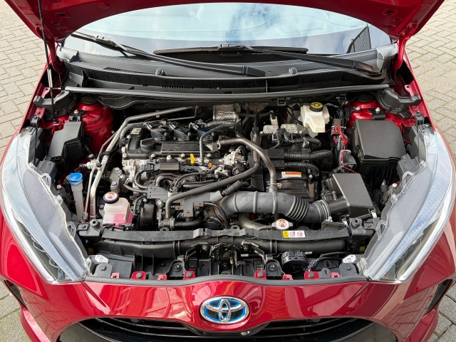 TOYOTA YARIS 1.5 Hybrid Launch Edition, Autobedrijf Gert van Keulen, Bathmen