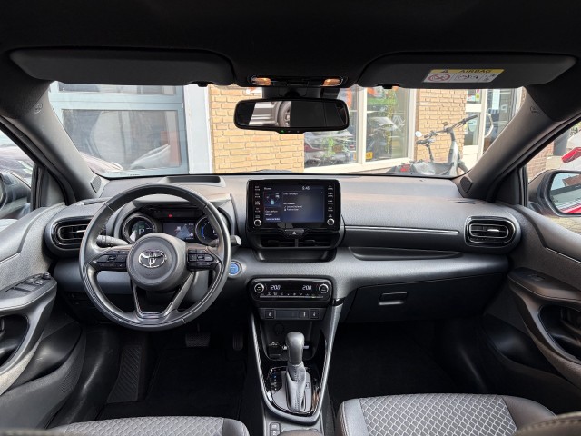 TOYOTA YARIS 1.5 Hybrid Launch Edition, Autobedrijf Gert van Keulen, Bathmen