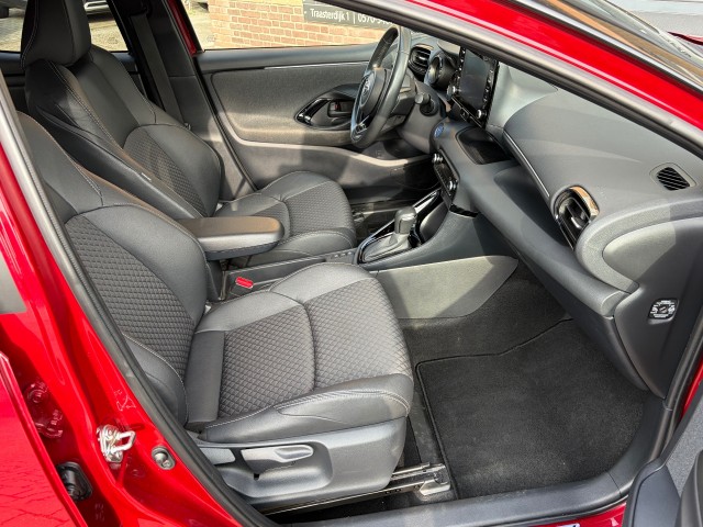 TOYOTA YARIS 1.5 Hybrid Launch Edition, Autobedrijf Gert van Keulen, Bathmen