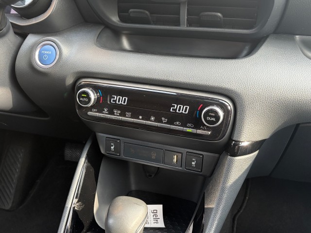 TOYOTA YARIS 1.5 Hybrid Launch Edition, Autobedrijf Gert van Keulen, Bathmen